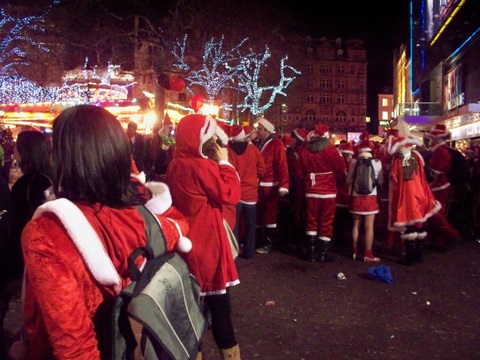 Christmas Con 12-12-2009 1-36-07 PM