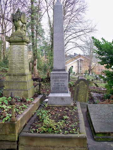 Highgate Cemetery 12-14-2009 7-39-53 AM