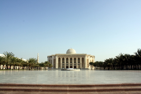American University of Sharjah 1-8-2012 1-33-55 AM